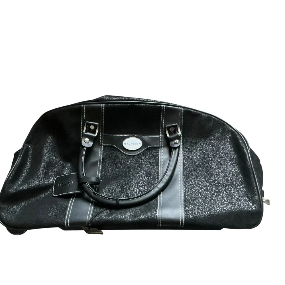 Sovrano black rolling bag duffle golfers bag